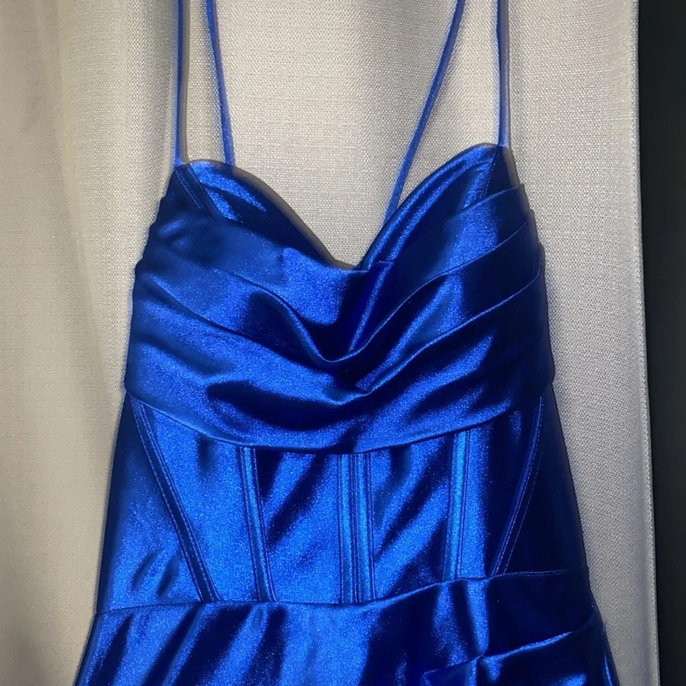 Dress from Zapaka, size 4, corset top, and a knee high slit. - Picture 2 of 3
